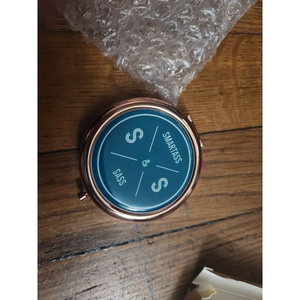 Compact Mirror - Picture 2 of 2